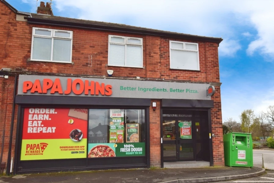 Shaftesbury Avenue, Altrincham Shaftesbury Avenue, Altrincham - Julian Wadden