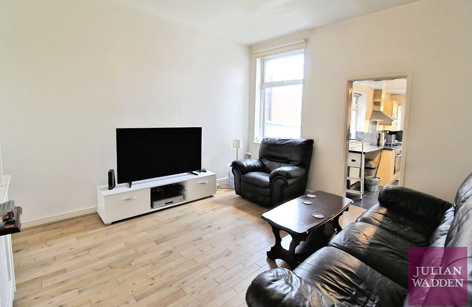 Berlin Road, Edgeley, Stockport, SK3 - Julian Wadden