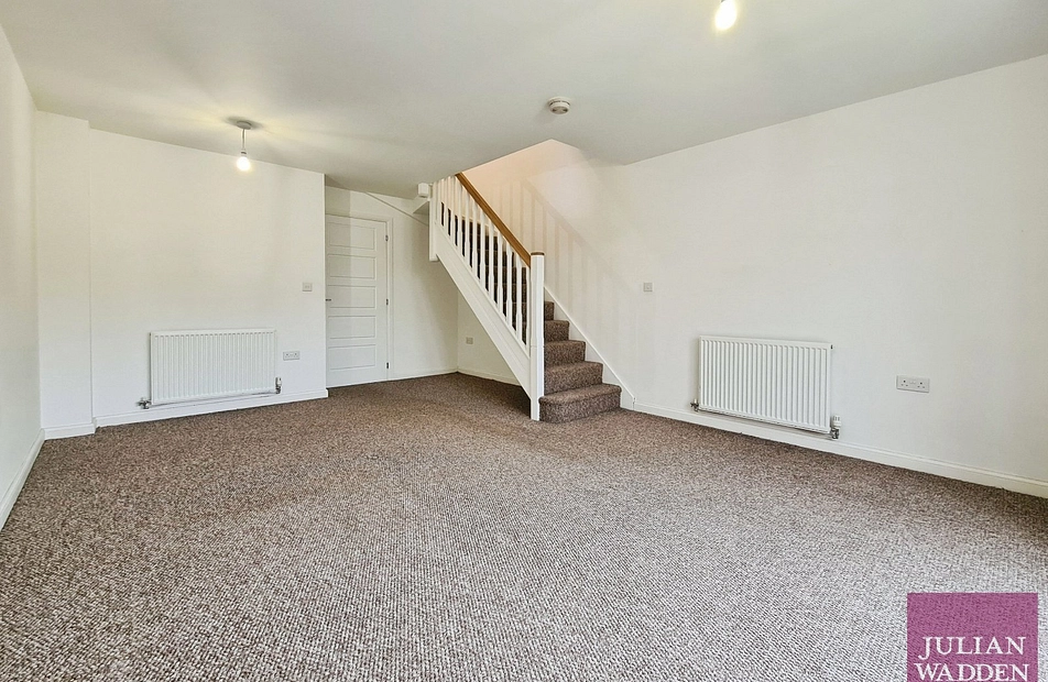 Maple Drive, Hattersley, Greater Manchester, SK14 - Julian Wadden