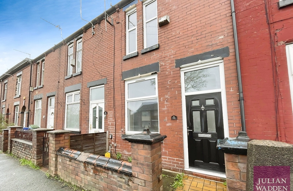 Moorside Street, Droylsden, Manchester, Greater Manchester, M43 - Julian Wadden