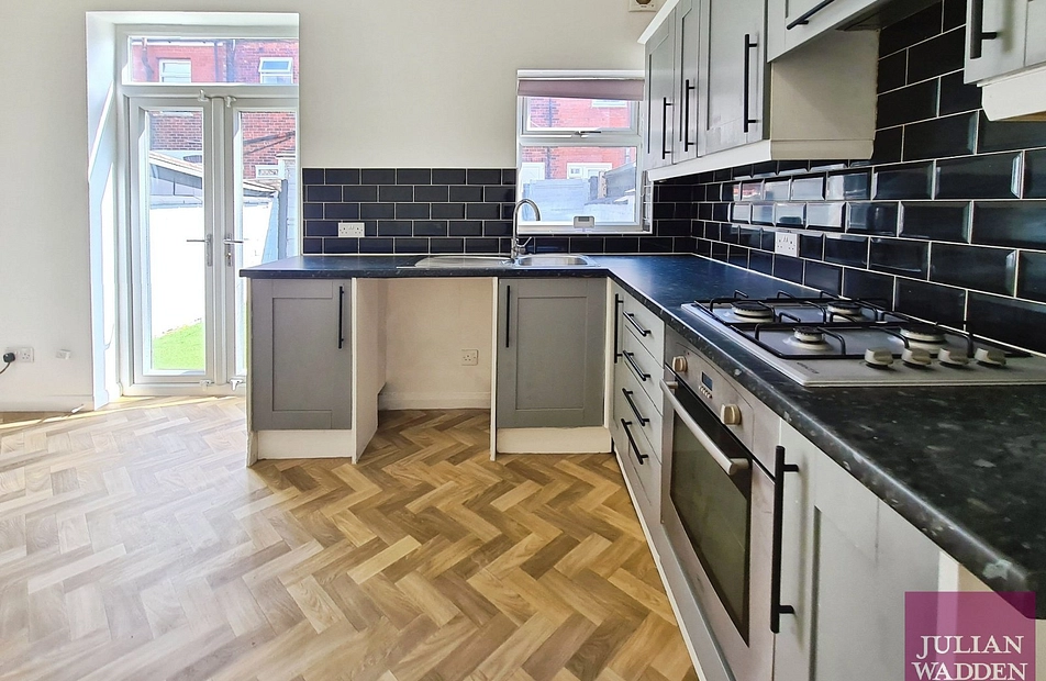 Peart Street, Denton, Manchester, Greater Manchester, M34 - Julian Wadden