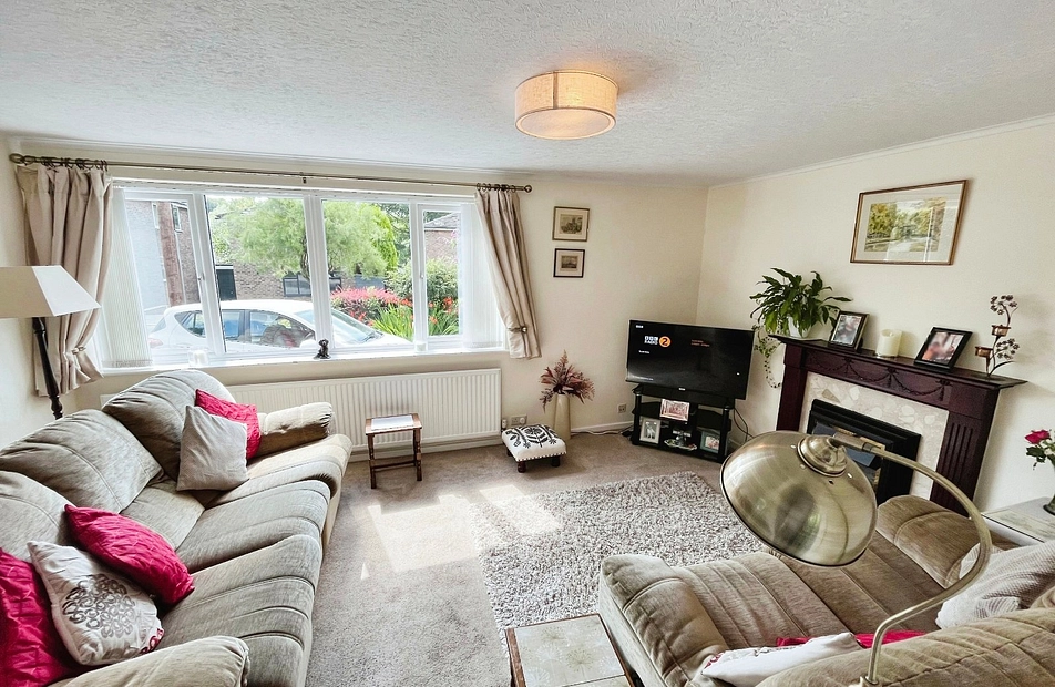 Pear Tree Close, Marple Bridge, Stockport, SK6 - Julian Wadden
