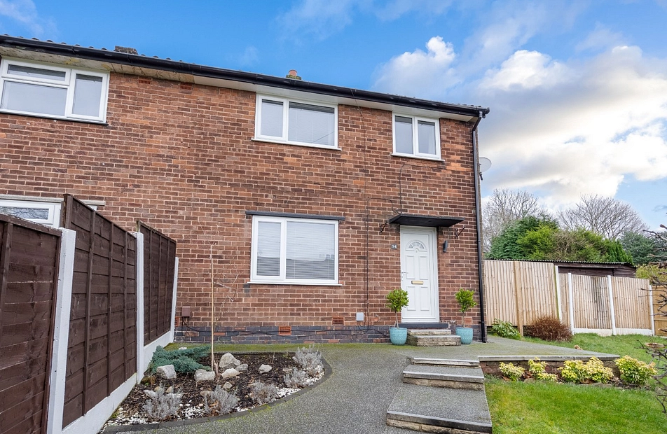 Mount Drive, Marple, Stockport, Greater Manchester, SK6 - Julian Wadden