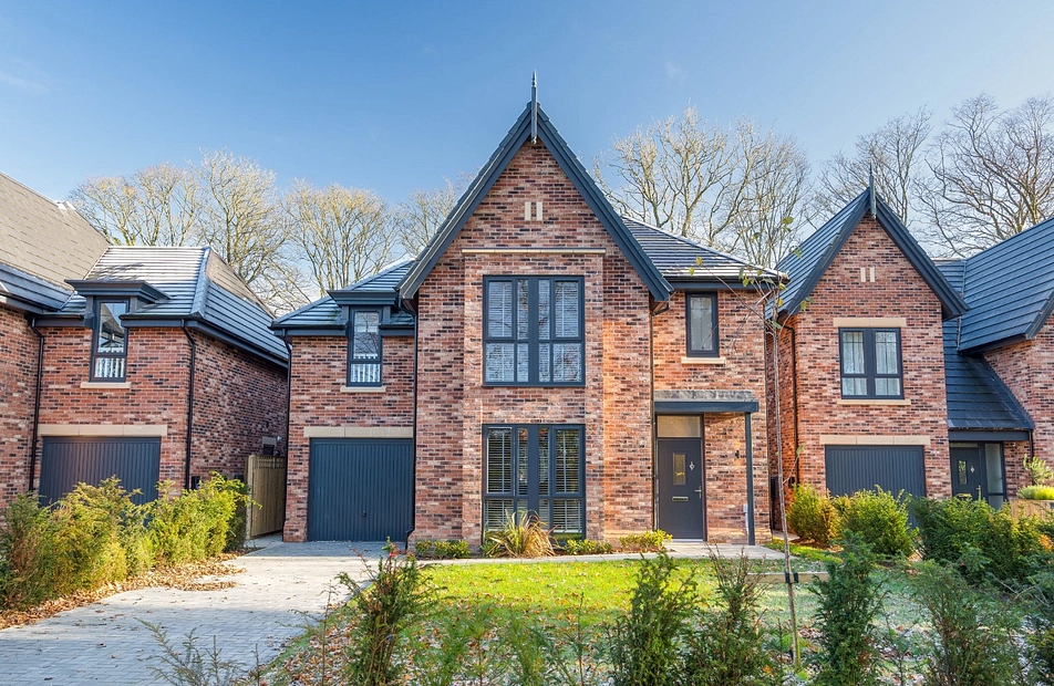Further Hey Grove, Woodley, Stockport, Greater Manchester, SK6 - Julian Wadden