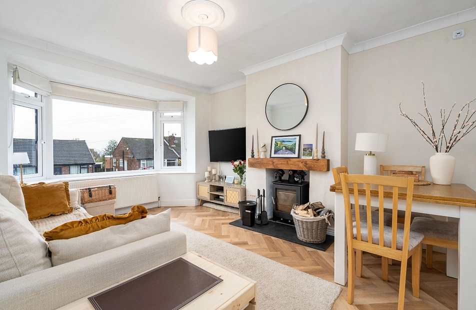 Thornholme Road, Marple, SK6 - Julian Wadden