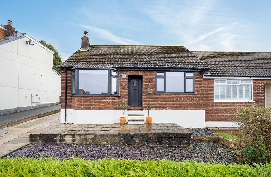 Thornholme Road, Marple, SK6 - Julian Wadden