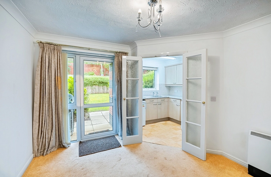 Metcalfe Drive, Romiley, Stockport, Greater Manchester, SK6 - Julian Wadden