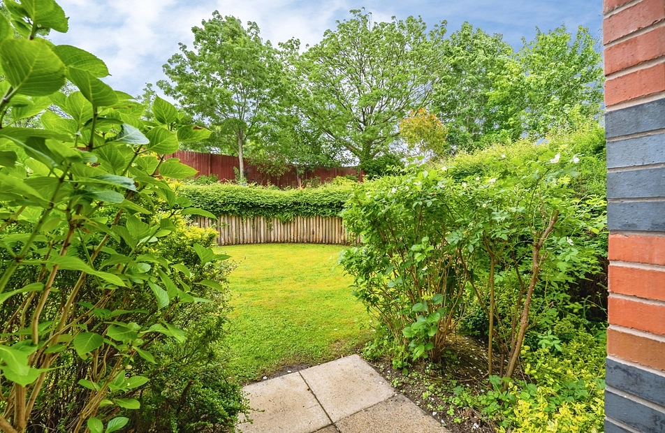 Metcalfe Drive, Romiley, Stockport, Greater Manchester, SK6 - Julian Wadden