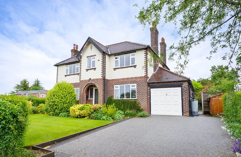 Clifton Drive, Marple, Stockport, Greater Manchester, SK6 - Julian Wadden