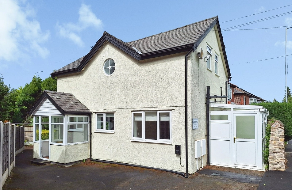 Oldknow Road, Marple, Stockport, Greater Manchester, SK6 - Julian Wadden