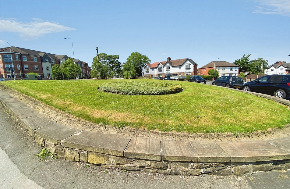 George Lane, Bredbury, Stockport, Greater Manchester, SK6 - Julian Wadden