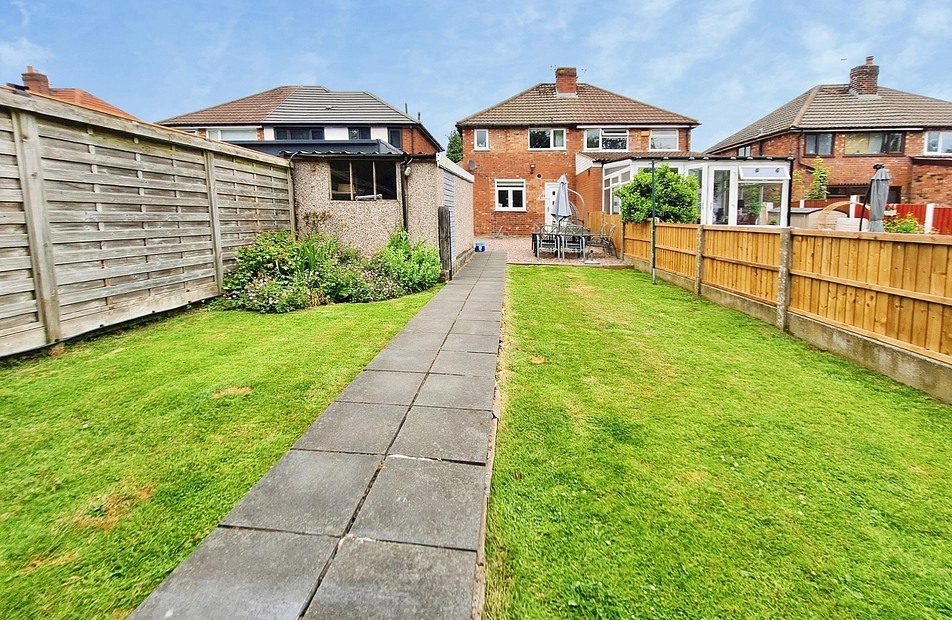 Annable Road, Bredbury, SK6, 2DF, SK6 - Julian Wadden