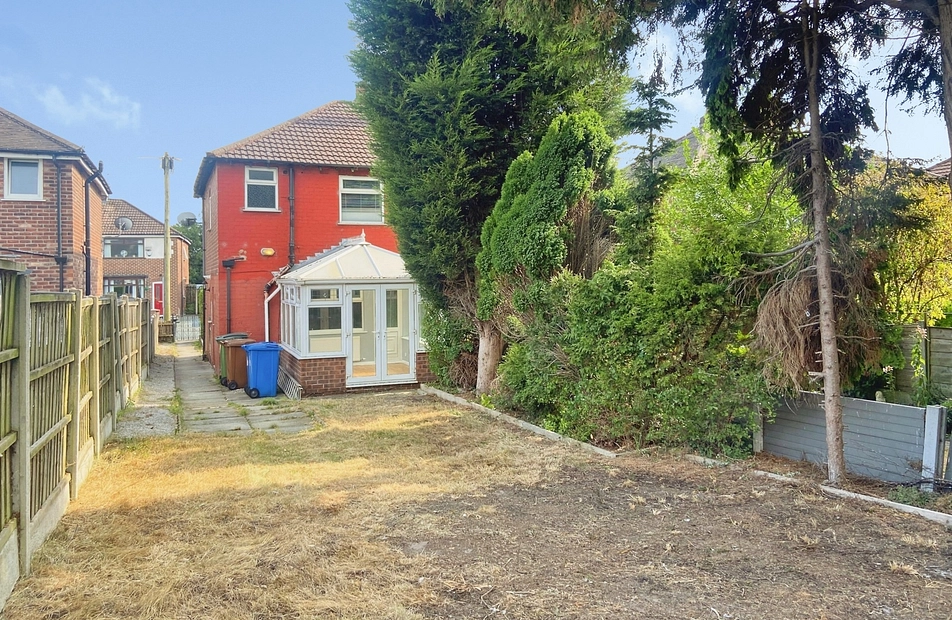 Marina Road, Bredbury, Stockport, Greater Manchester, SK6 - Julian Wadden