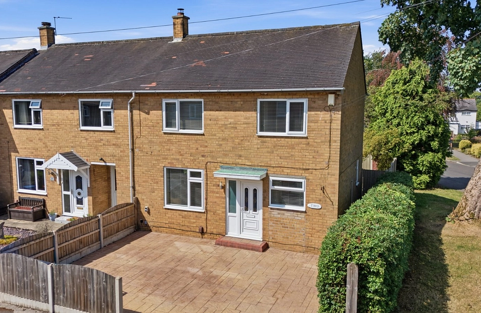 Gorse Avenue, Marple, Stockport, Greater Manchester, SK6 - Julian Wadden