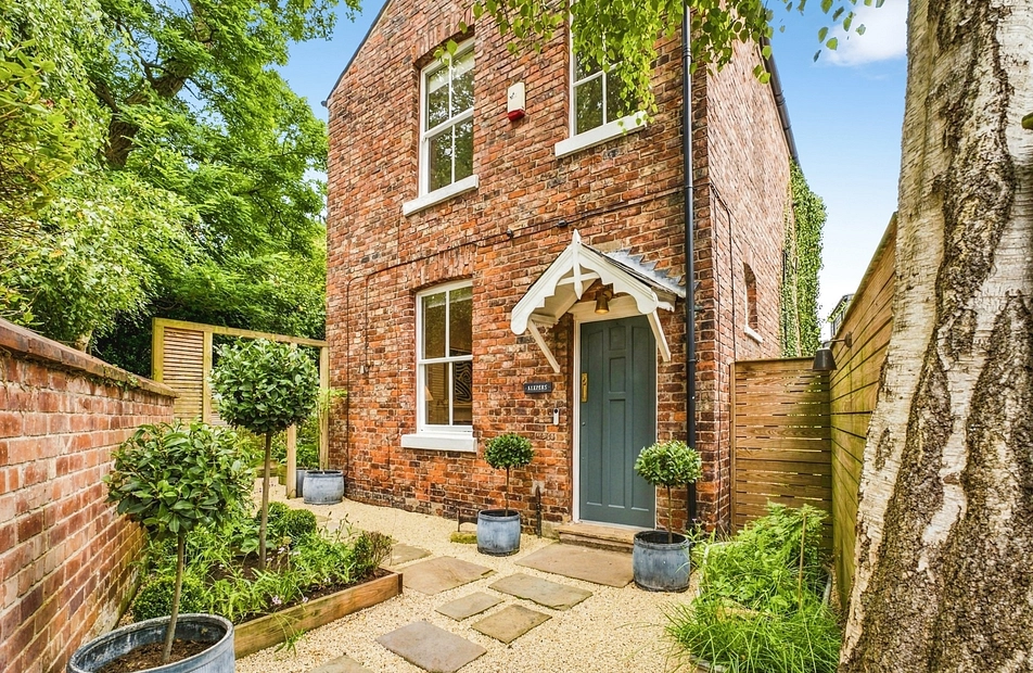 Fog Lane, Didsbury, Manchester, M20 - Julian Wadden