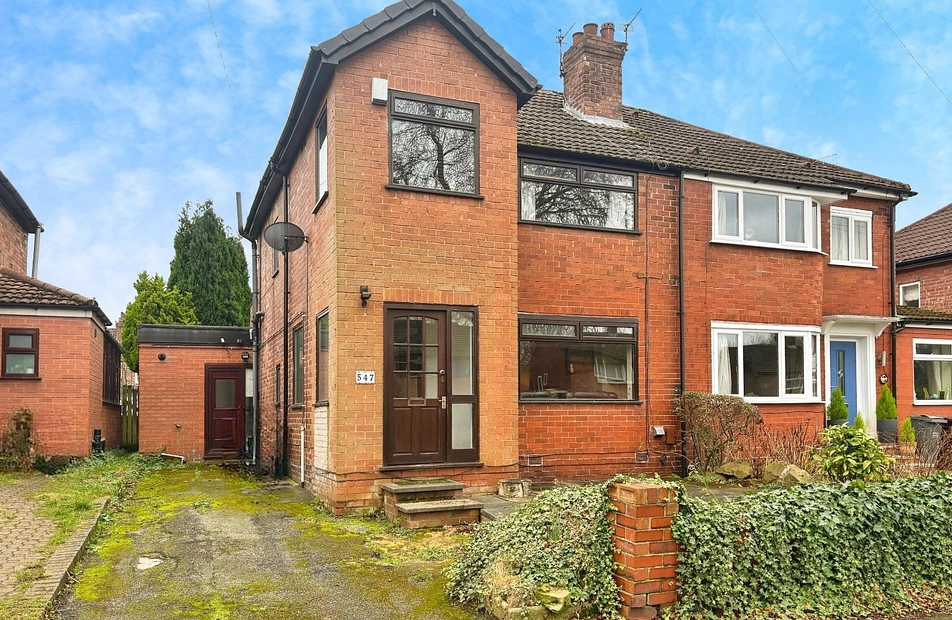 Parrs Wood Road, East Didsbury, Manchester, M20 - Julian Wadden