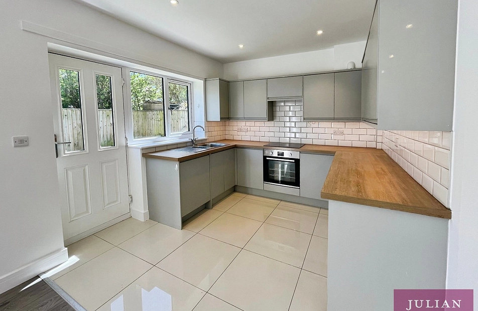 Burnage Lane, Heaton Mersey/ East Didsbury, Manchester, M19 - Julian Wadden
