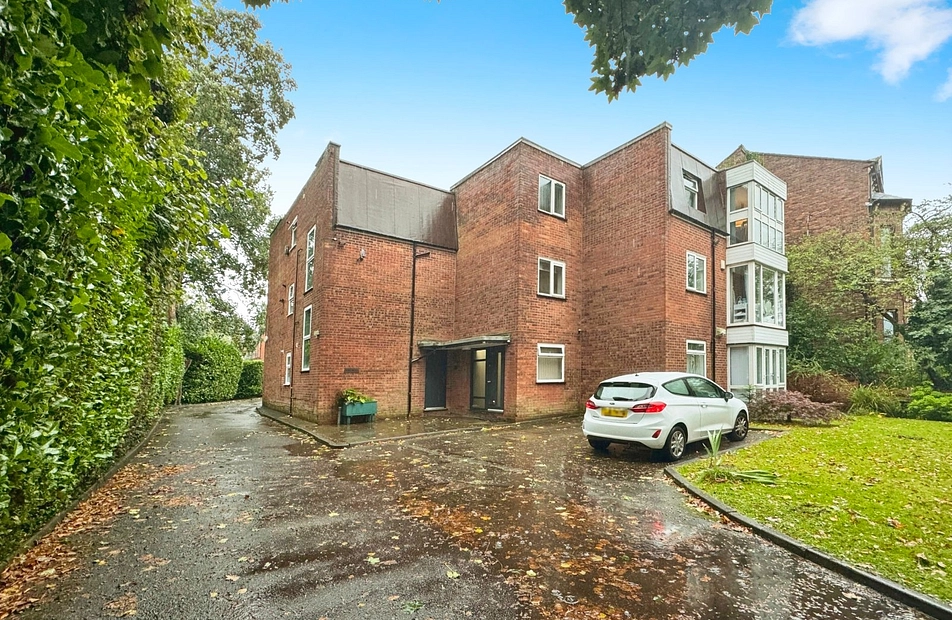 Wellington Road, Fallowfield, Manchester, M14 - Julian Wadden