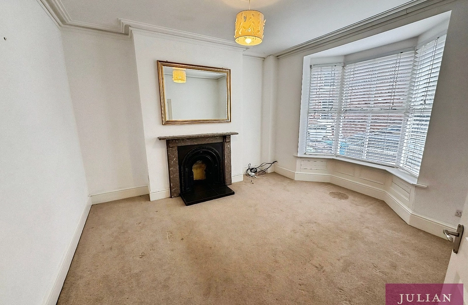 Churchwood Road, Didsbury, Manchester, M20 - Julian Wadden