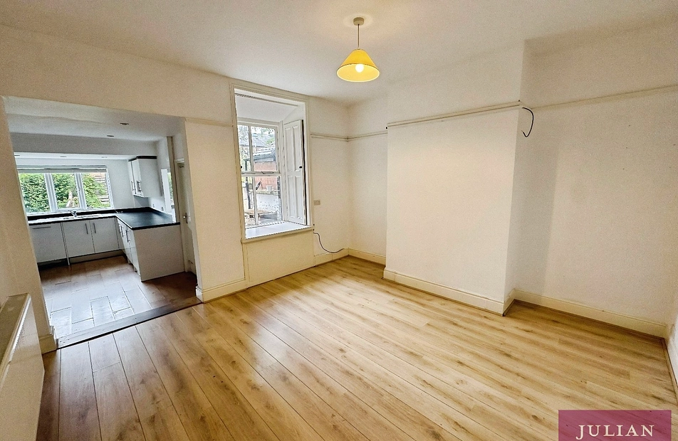 Churchwood Road, Didsbury, Manchester, M20 - Julian Wadden