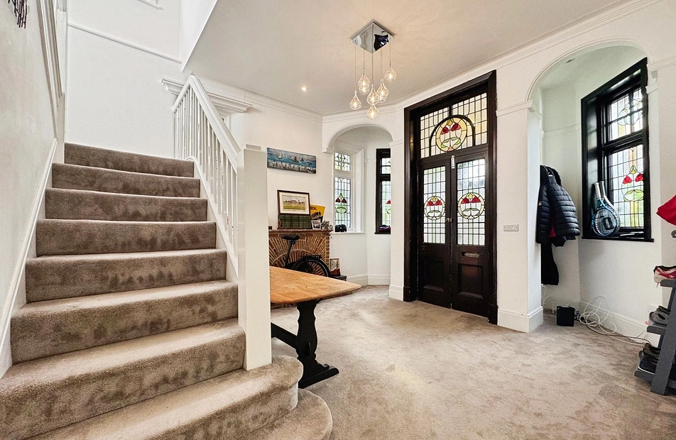 Old Broadway, Didsbury, Manchester, M20 - Julian Wadden