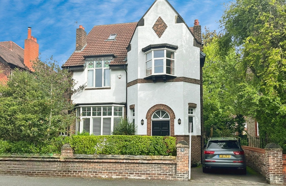 Old Broadway, Didsbury, Manchester, M20 - Julian Wadden
