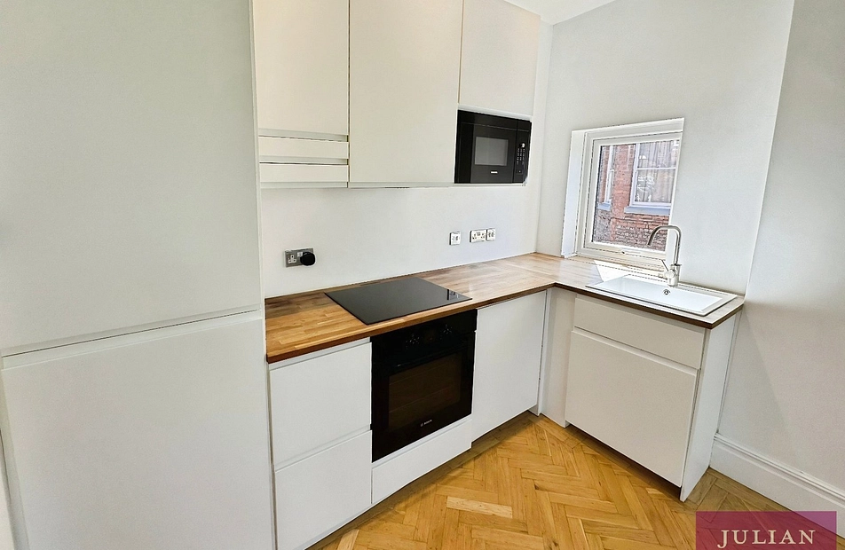 The Beeches, West Didsbury, Manchester, M20 - Julian Wadden