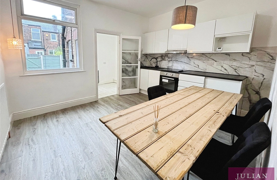 Allanson Road, Northenden, Manchester, M22 - Julian Wadden