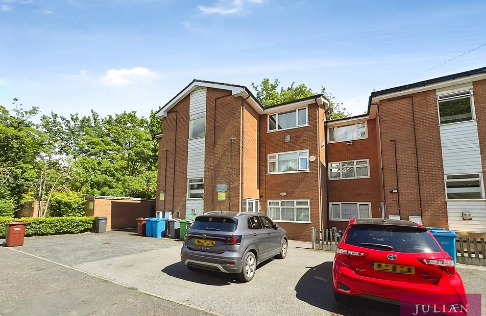 Aldborough Close, West Didsbury, Manchester, M20 - Julian Wadden