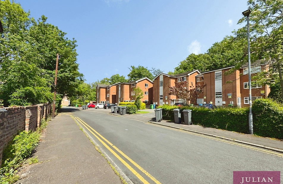 Aldborough Close, West Didsbury, Manchester, M20 - Julian Wadden