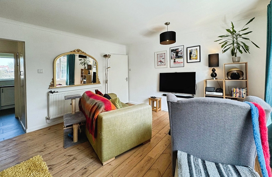 Barlow Moor Court, West Didsbury, Manchester, M20 - Julian Wadden