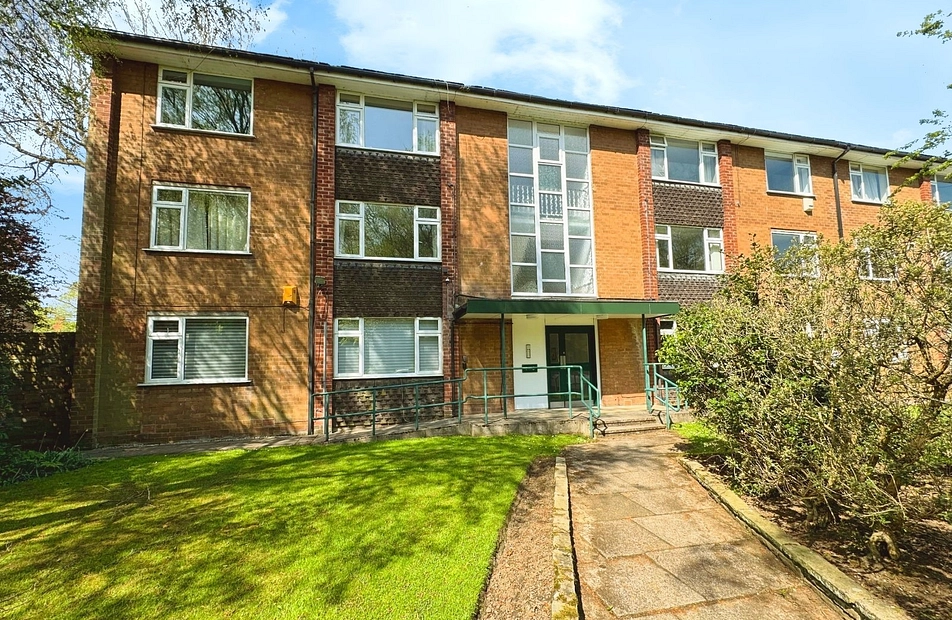 Barlow Moor Court, West Didsbury, Manchester, M20 - Julian Wadden