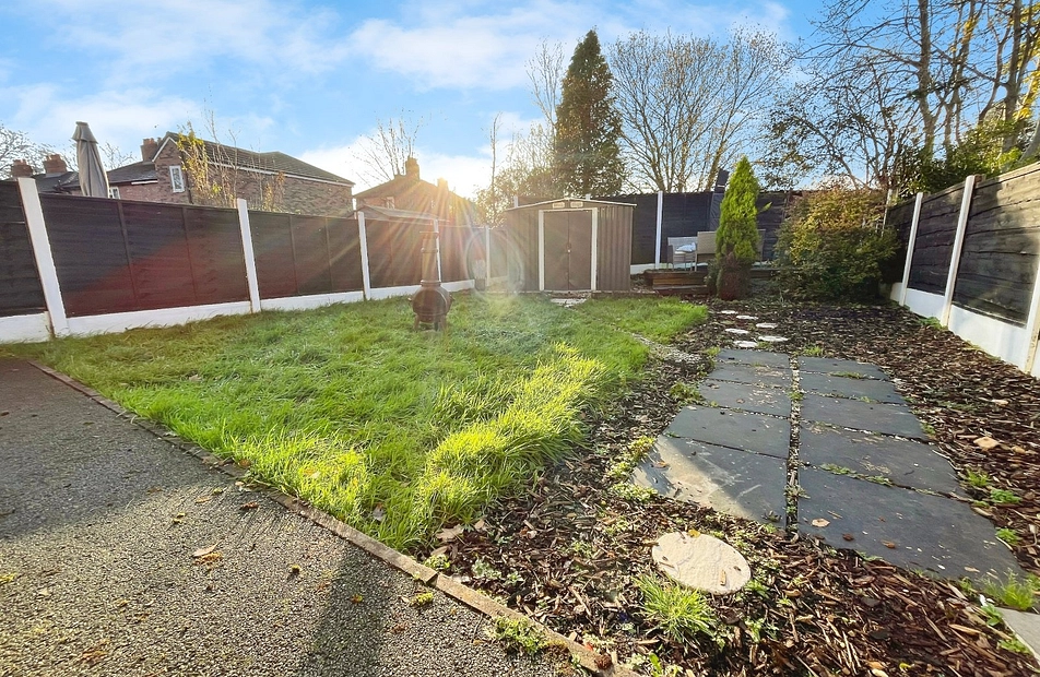 Westdean Crescent, Burnage, Manchester, M19 - Julian Wadden