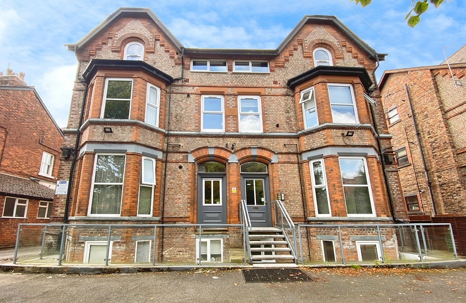 Queenston Road, West Didsbury, Manchester, M20 - Julian Wadden