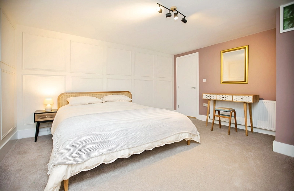 Queenston Road, West Didsbury, Manchester, M20 - Julian Wadden