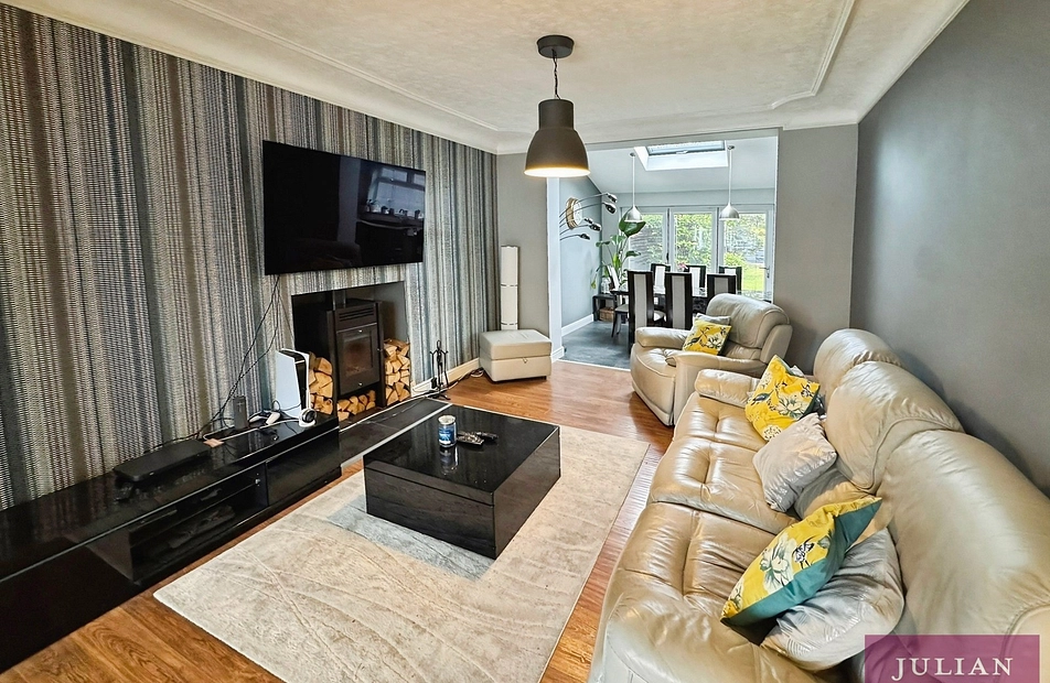 Redstone Road, Burnage, Manchester, M19 - Julian Wadden