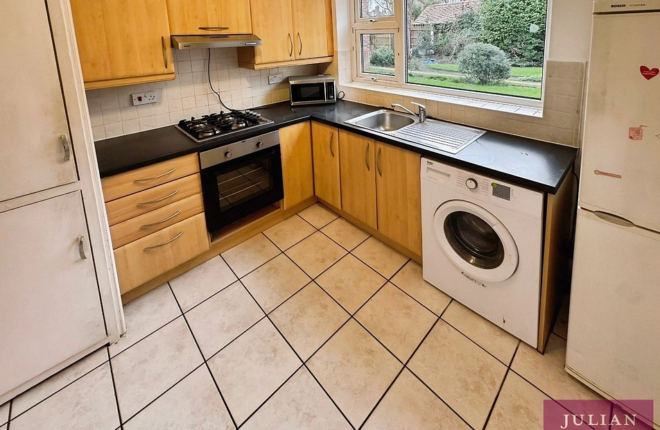 Holmwood Road, Didsbury, Manchester, M20 - Julian Wadden