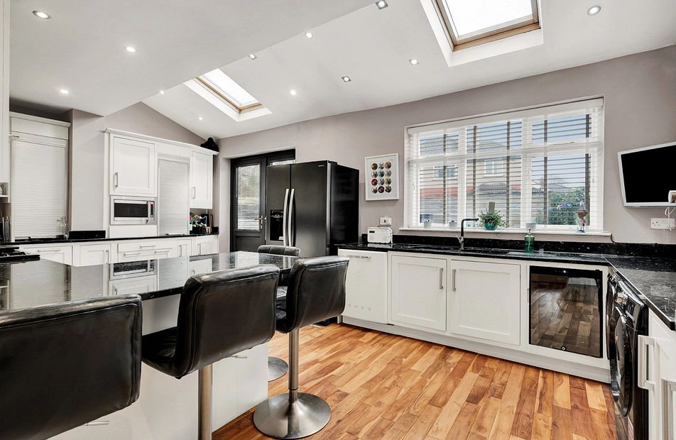 Harefield Drive, Didsbury, Manchester, M20 - Julian Wadden