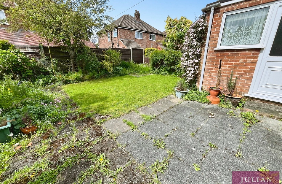 Bankside Road, East Didsbury, Manchester, M20 - Julian Wadden