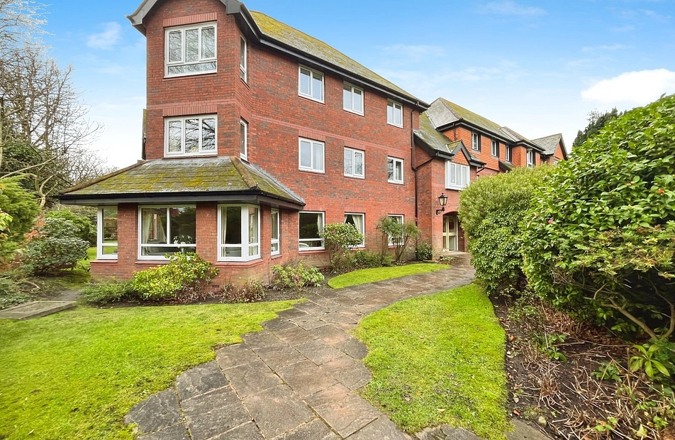 Barlow Moor Road, Didsbury, Manchester, M20 - Julian Wadden