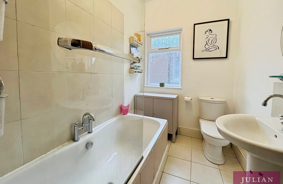 Tenby Avenue, West Didsbury, Manchester, M20 - Julian Wadden