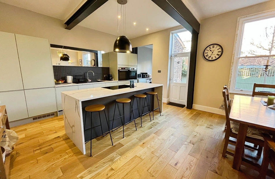 Grenfell Road, Didsbury Village, Manchester, M20 - Julian Wadden