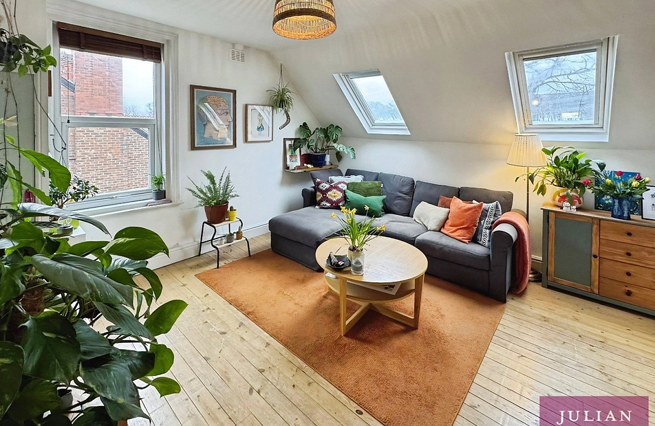 Barlow Moor Road, Didsbury, Manchester, M20 - Julian Wadden