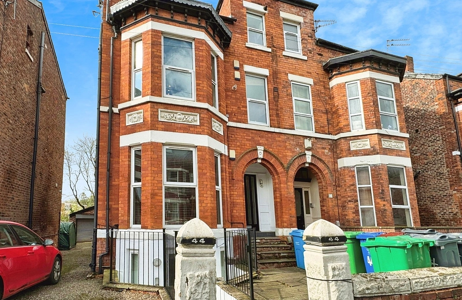 Central Road, West Didsbury, Manchester, M20 - Julian Wadden