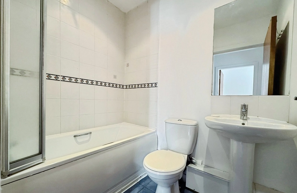 Palatine Road, West Didsbury, Manchester, M20 - Julian Wadden