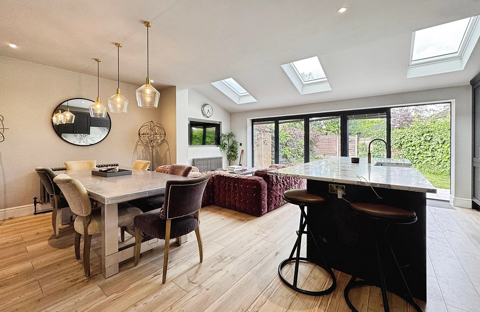 Kingsfield Drive, Didsbury, Manchester, M20 - Julian Wadden