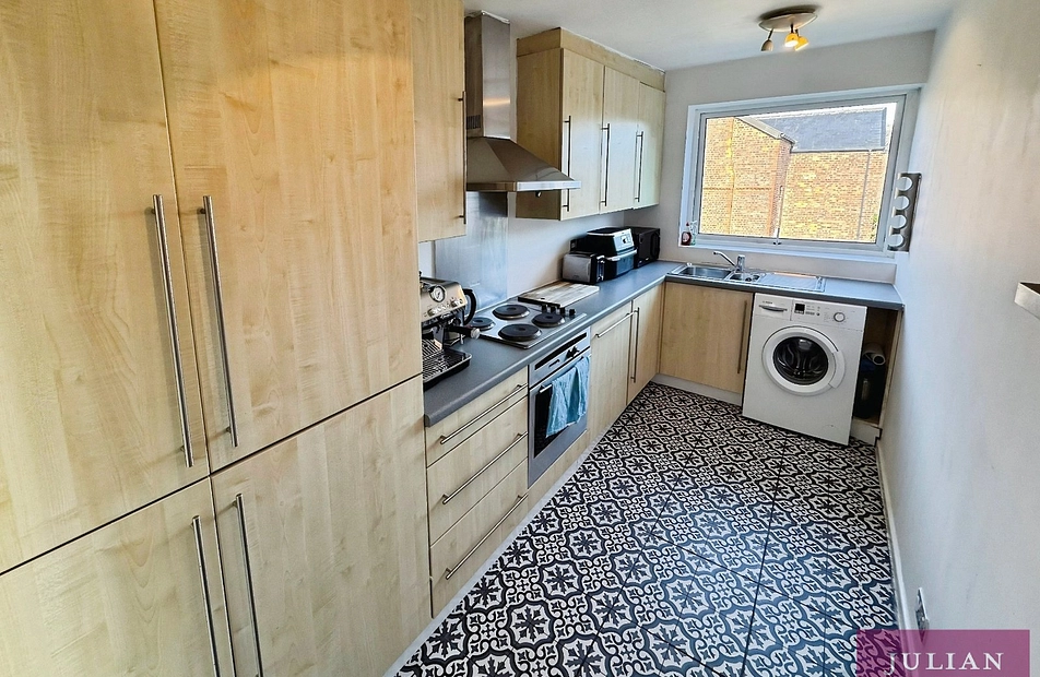 The Beeches, West Didsbury, Manchester, M20 - Julian Wadden