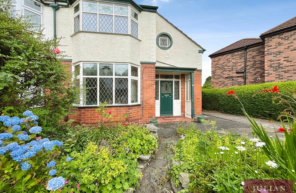 Kingsfield Drive, Didsbury, Manchester, M20 - Julian Wadden