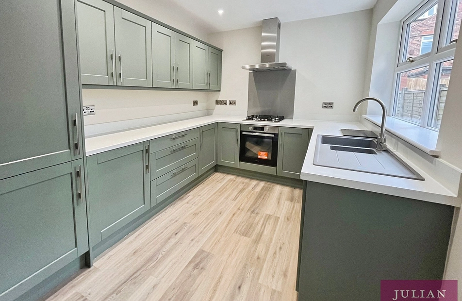 Norwood Avenue, Didsbury, Manchester, M20 - Julian Wadden
