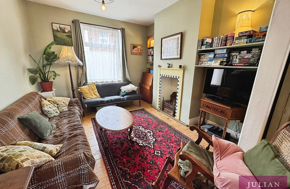 Shippey Street, Ladybarn, Manchester, M14 - Julian Wadden